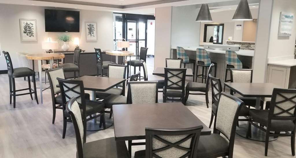 Best Western Plus Greenville I-385 Inn & Suites Restoran gambar