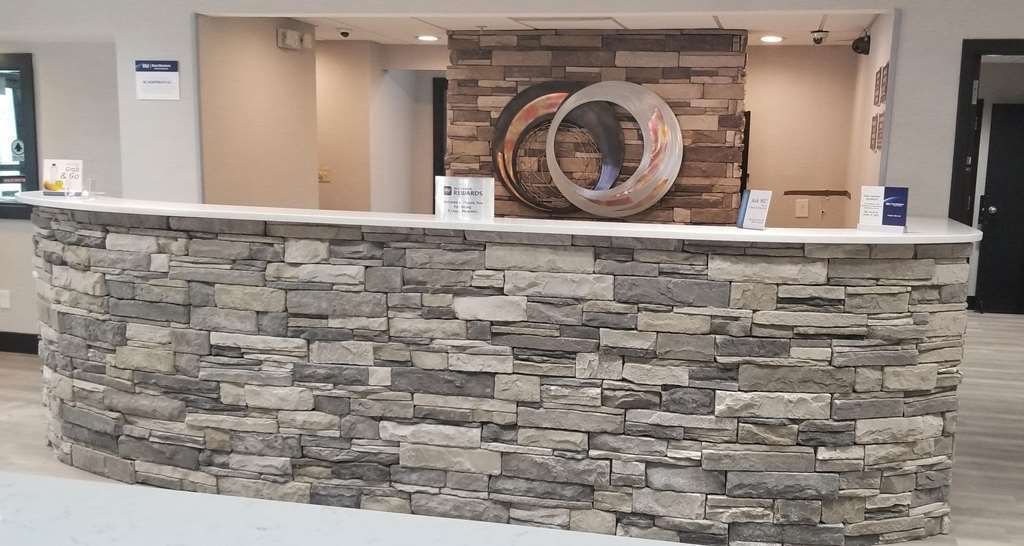 Best Western Plus Greenville I-385 Inn & Suites Dalaman gambar